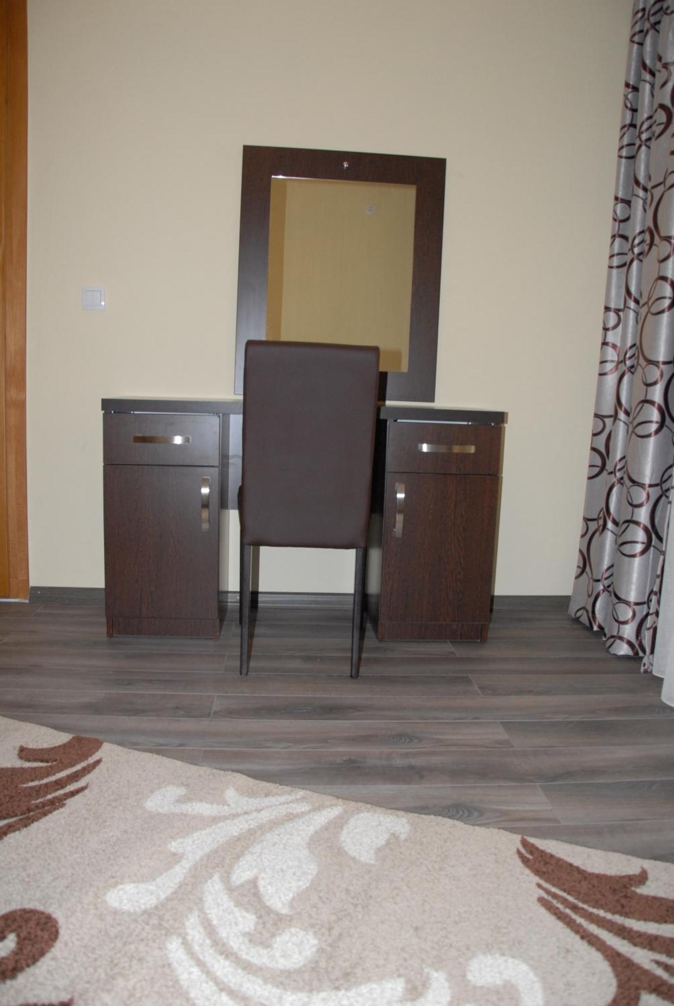 Guest House Evropa 2 Ulcinj Exterior foto